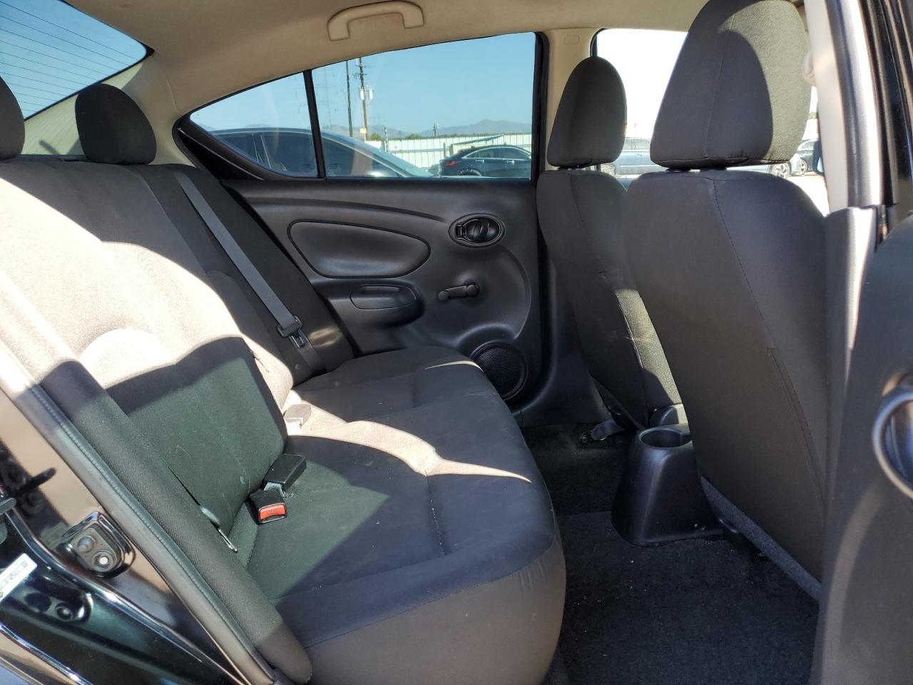 NISSAN VERSA 2019 VIN 3N1CN7AP5KL827309 photo 10