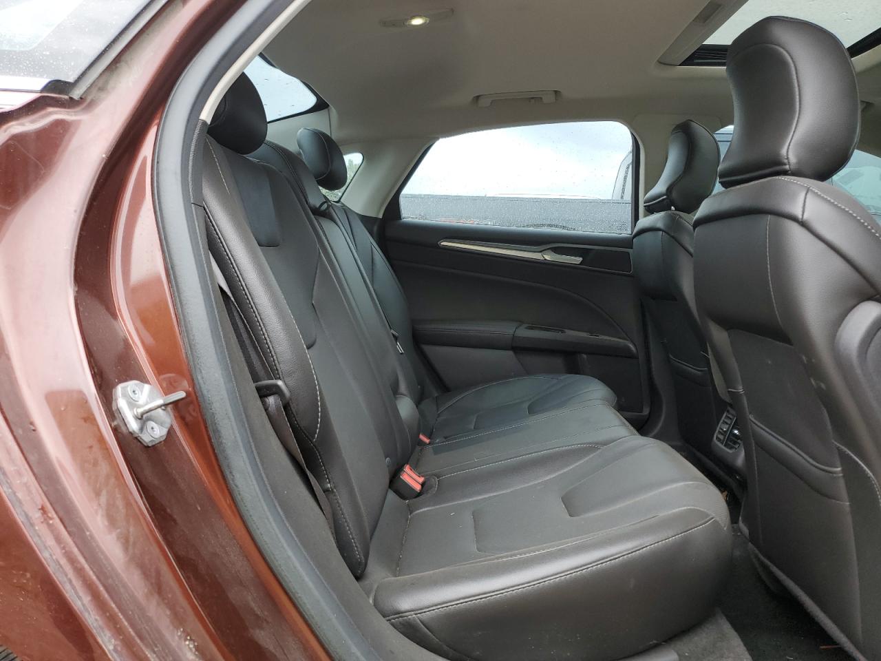 2016 Ford Fusion Titanium VIN: 3FA6P0D95GR141645 Lot: 62582215