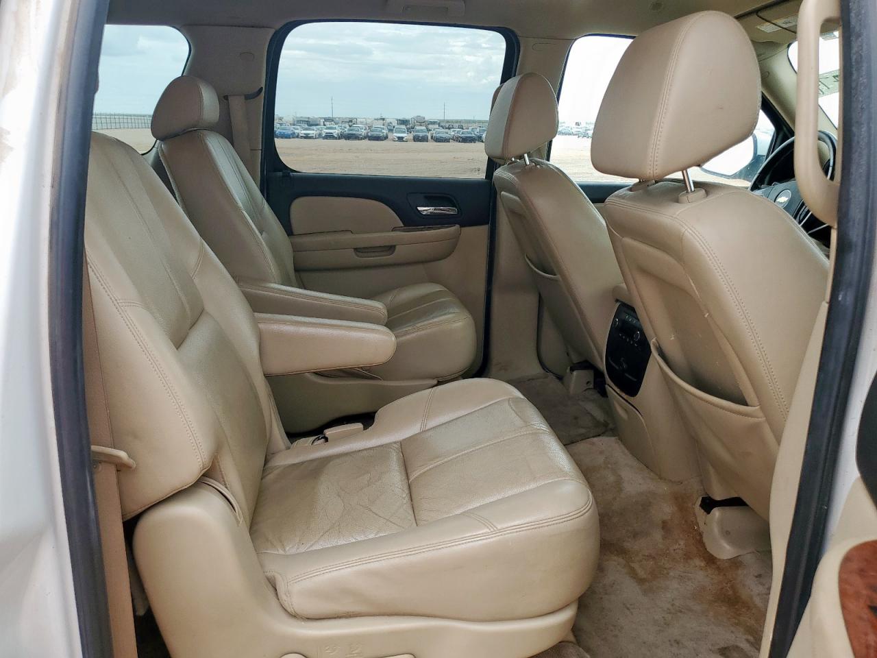 2008 Chevrolet Suburban C1500 Ls VIN: 3GNFC16098G119713 Lot: 62427785