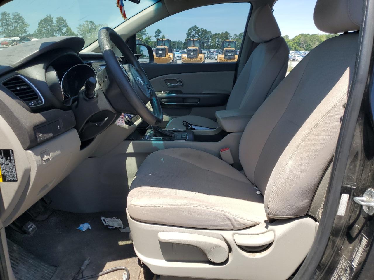 2017 Kia Sedona L VIN: KNDMA5C13H6256285 Lot: 61222015