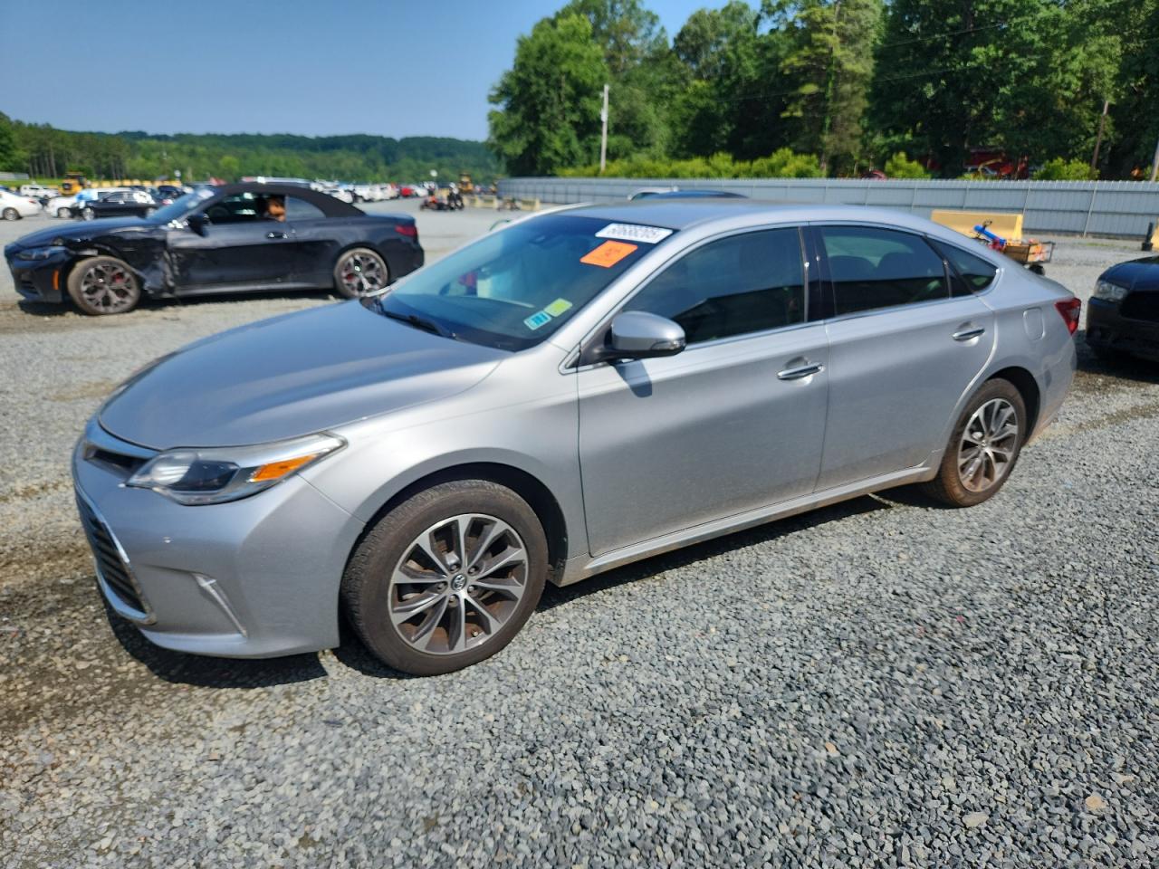 2018 Toyota Avalon Xle for Sale in Concord, NC - Side
