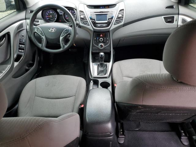 Sedans HYUNDAI ELANTRA 2016 Srebrny