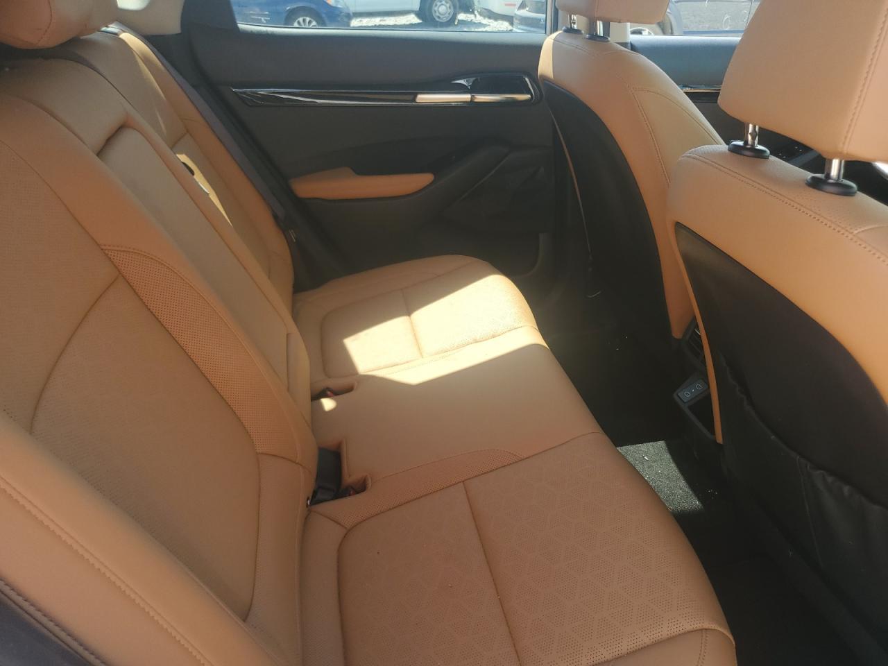 2024 Kia Seltos Sx VIN: KNDETCA70R7587816 Lot: 62563495