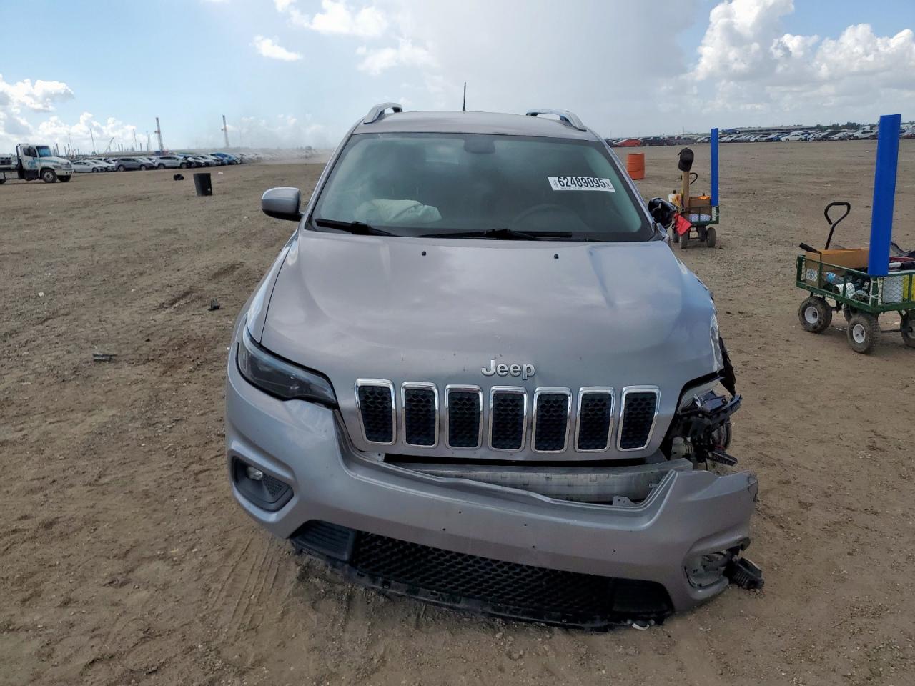 JEEP GRAND CHER 2019 VIN 1C4PJLCB2KD381145 фото 5