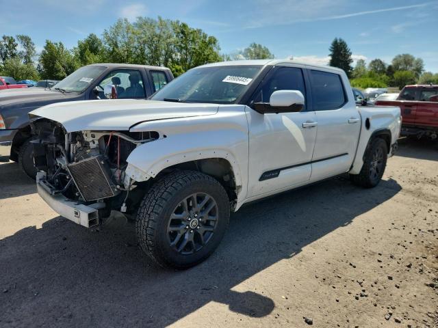  TOYOTA TUNDRA 2022 Biały