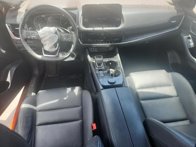  NISSAN ROGUE 2021 Pomarańczowy