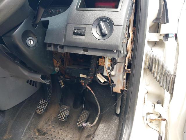 2004 VOLKSWAGEN TRANSPORTE