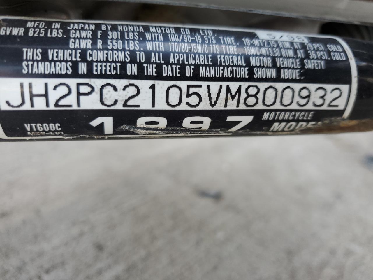 1997 Honda Vt600 C VIN: JH2PC2105VM800932 Lot: 61922865