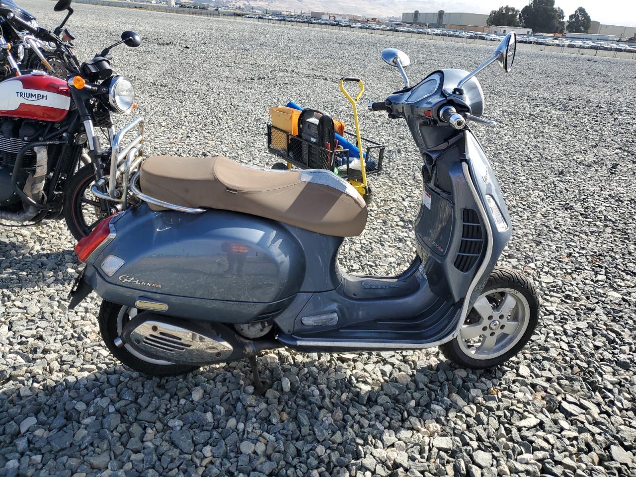 VESPA SCOOTER 2015 ZAPM459L8F5200330