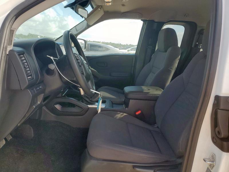  NISSAN FRONTIER 2024 White
