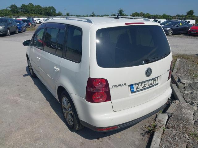 2010 VOLKSWAGEN TOURAN