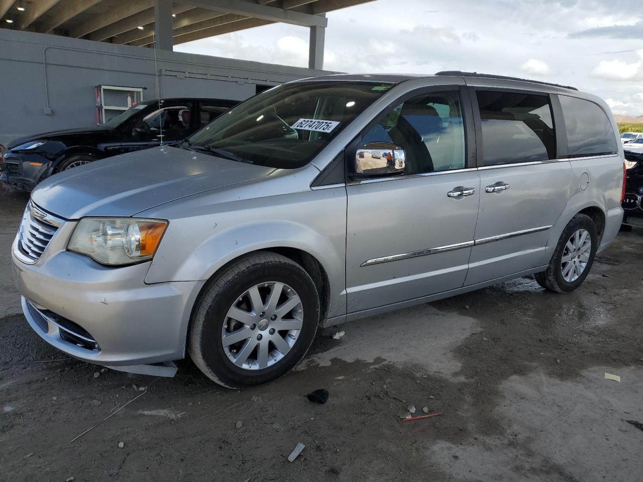 CHRYSLER MINIVAN 2011 VIN 2A4RR8DG1BR785182