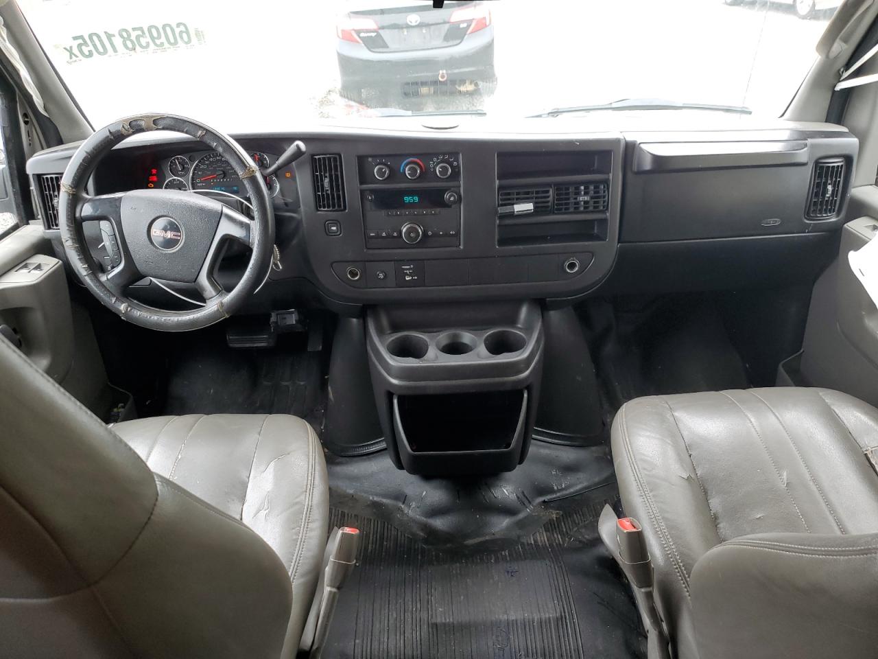 2008 GMC Savana G3500 VIN: 1GJHG39K681110070 Lot: 60958105