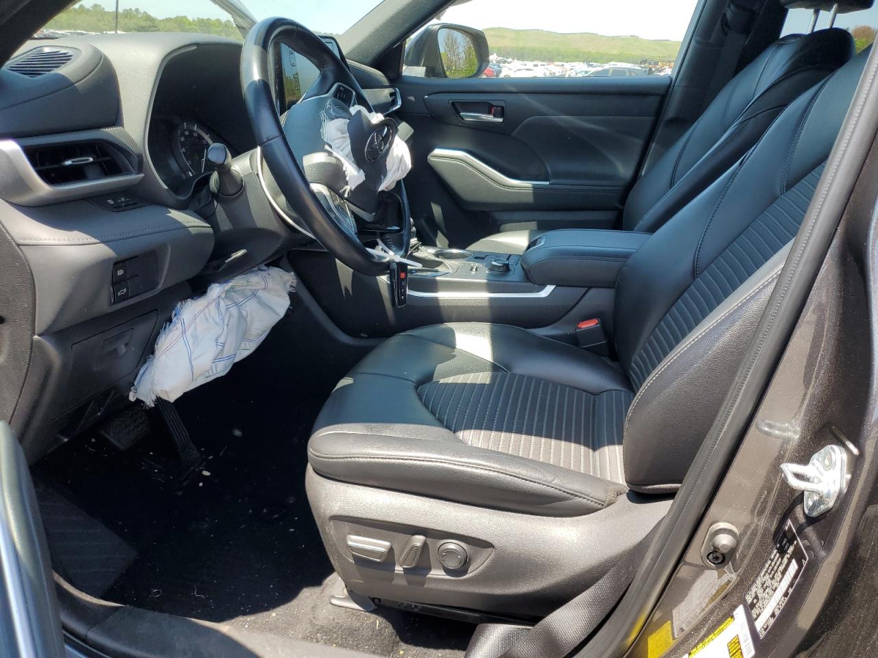 5TDLZRBH8NS242131 TOYOTA HIGHLANDER 2022