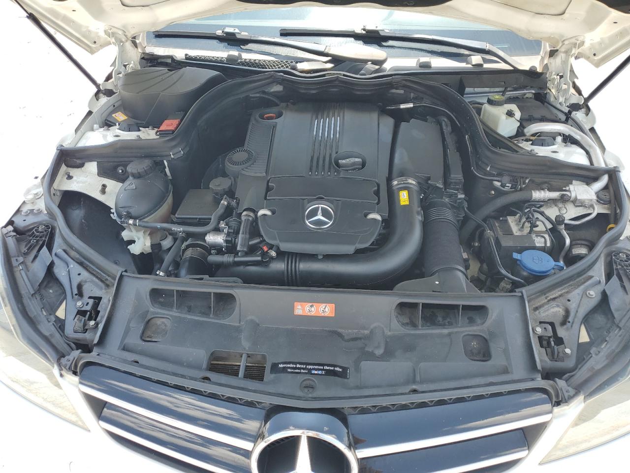 2015 Mercedes-Benz C 250 VIN: WDDGJ4HB1FG409865 Lot: 62934555