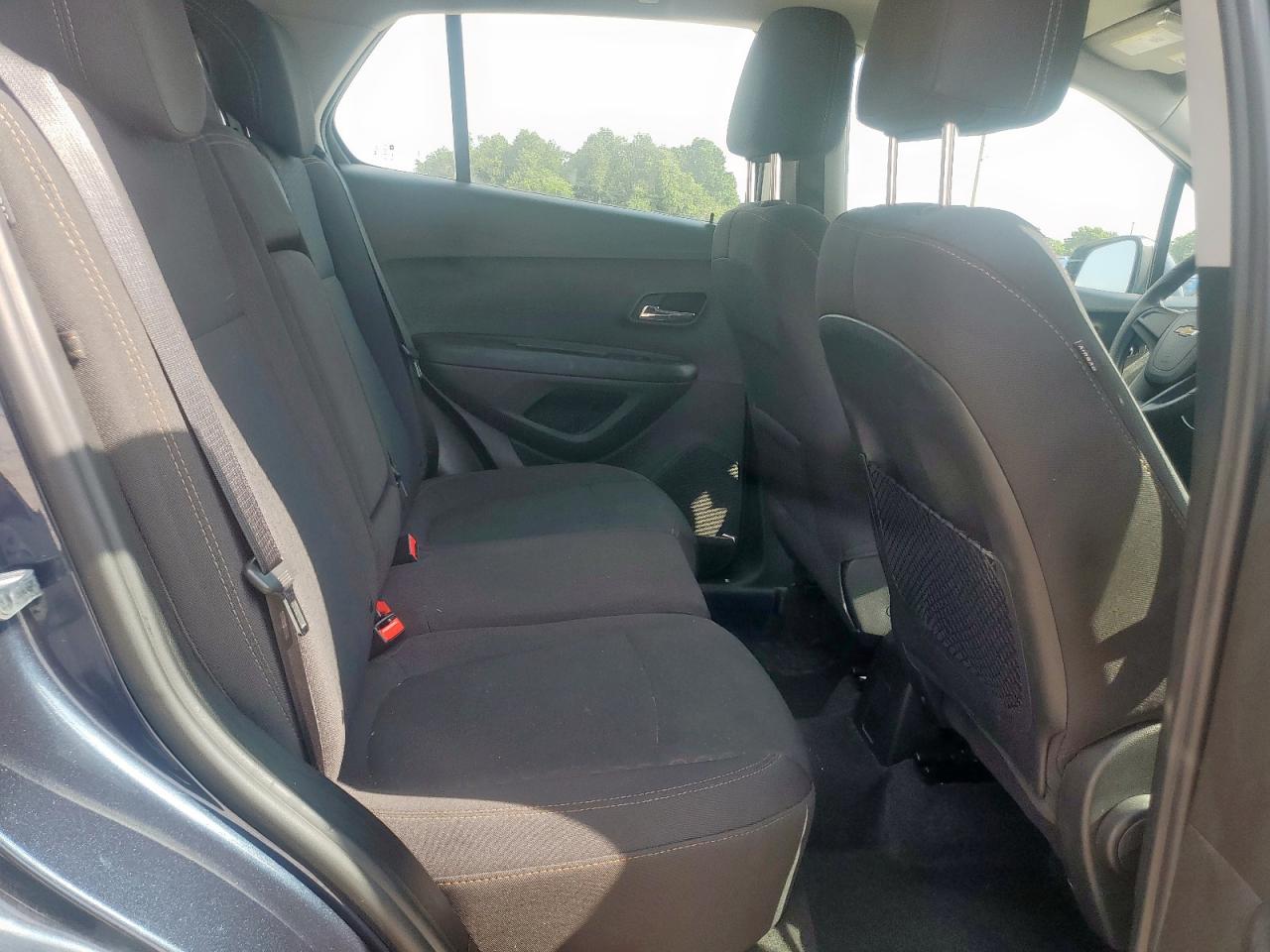 2018 Chevrolet Trax Ls VIN: 3GNCJKSB1JL188723 Lot: 81680945