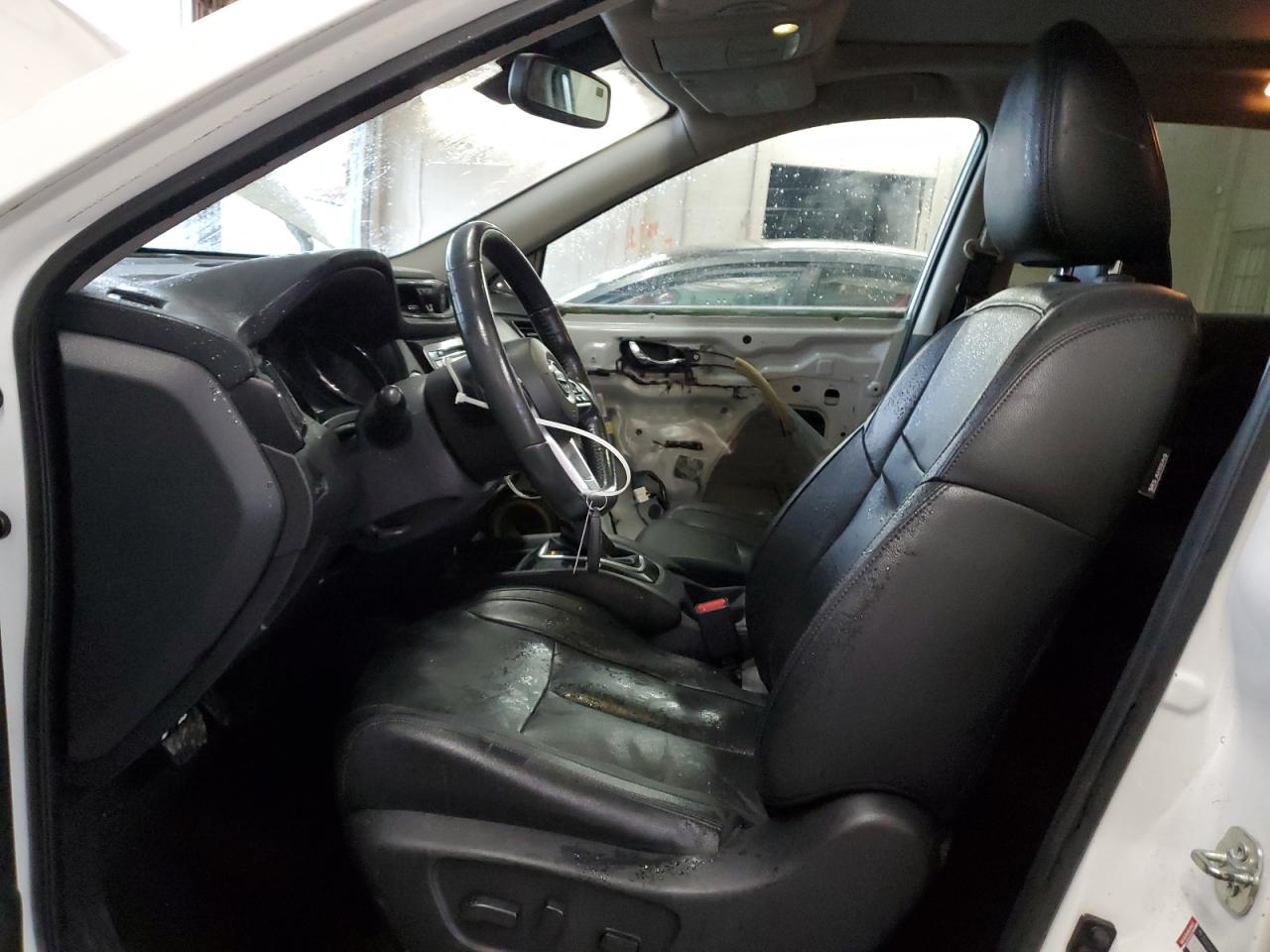 5N1AT2MT1HC877520 NISSAN ROGUE 2017