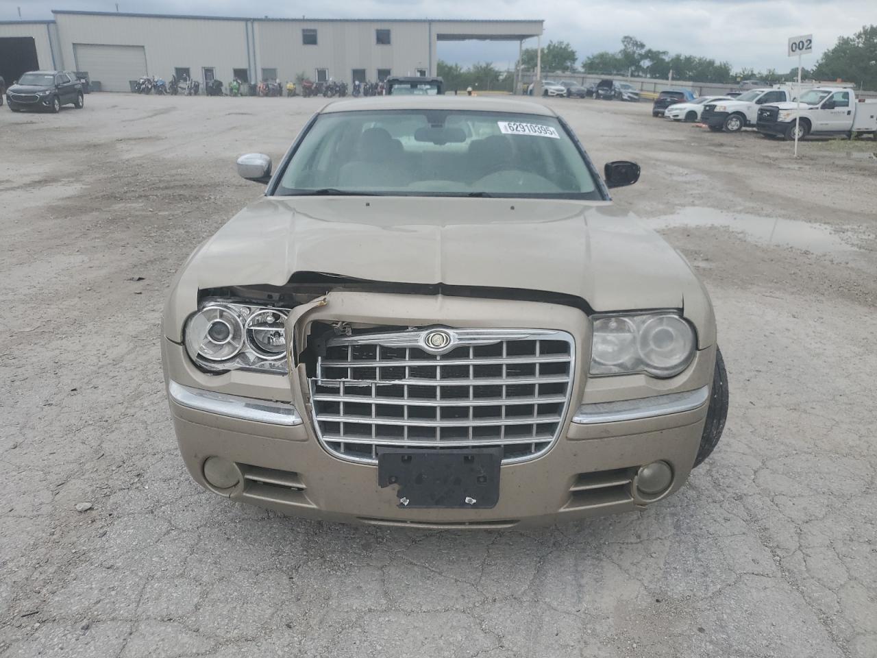 2009 Chrysler 300 Limited VIN: 2C3KA33V29H565930 Lot: 62910395