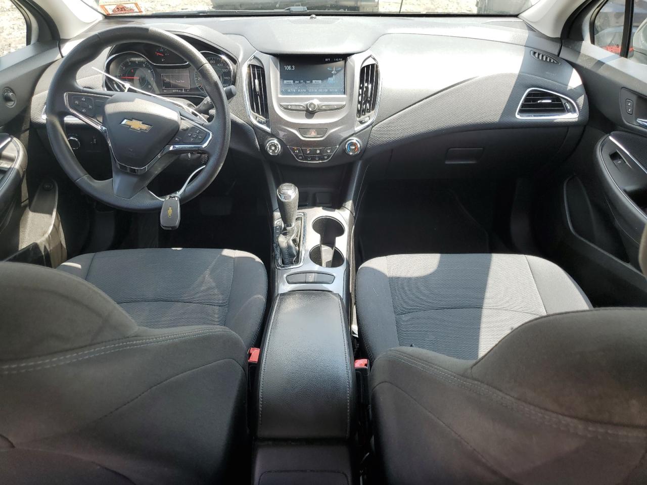 1G1BE5SM3J7227286 CHEVROLET CRUZE 2018