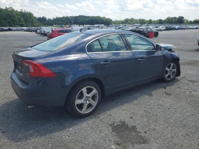 Sedans VOLVO S60 2013 Granatowy
