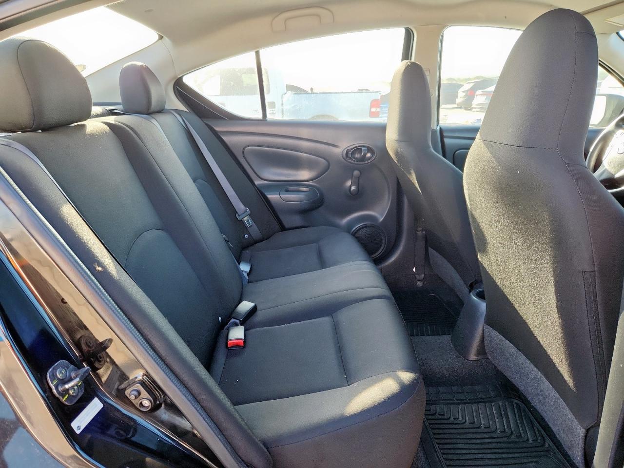 2015 Nissan Versa S VIN: 3N1CN7APXFL955339 Lot: 62753265