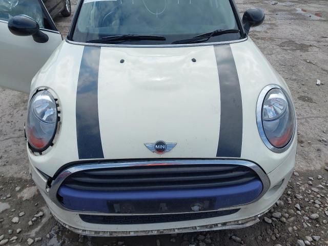 2016 MINI COOPER