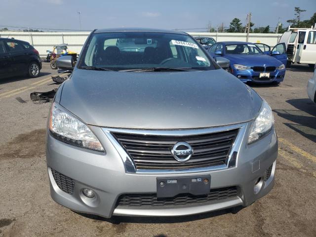 Sedans NISSAN SENTRA 2013 Srebrny