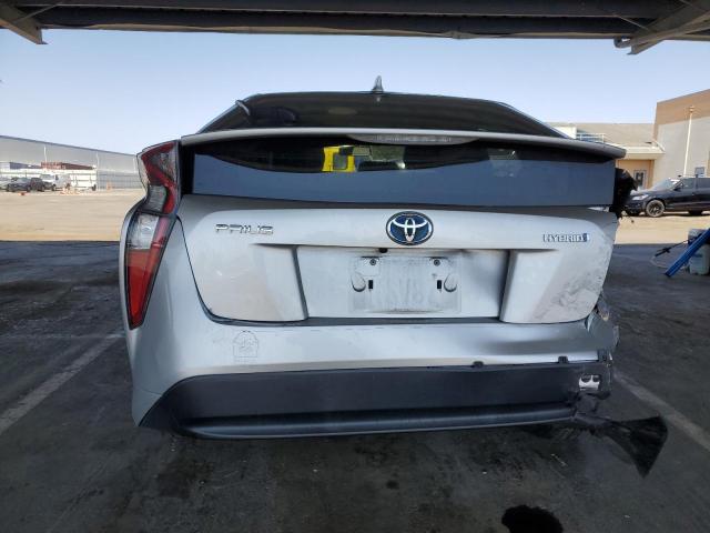  TOYOTA PRIUS 2016 Srebrny
