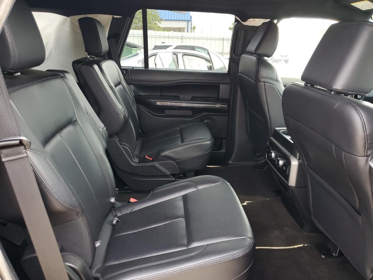 2021 Ford Expedition Xlt VIN: 1FMJU1JT0MEA13536 Lot: 61032625