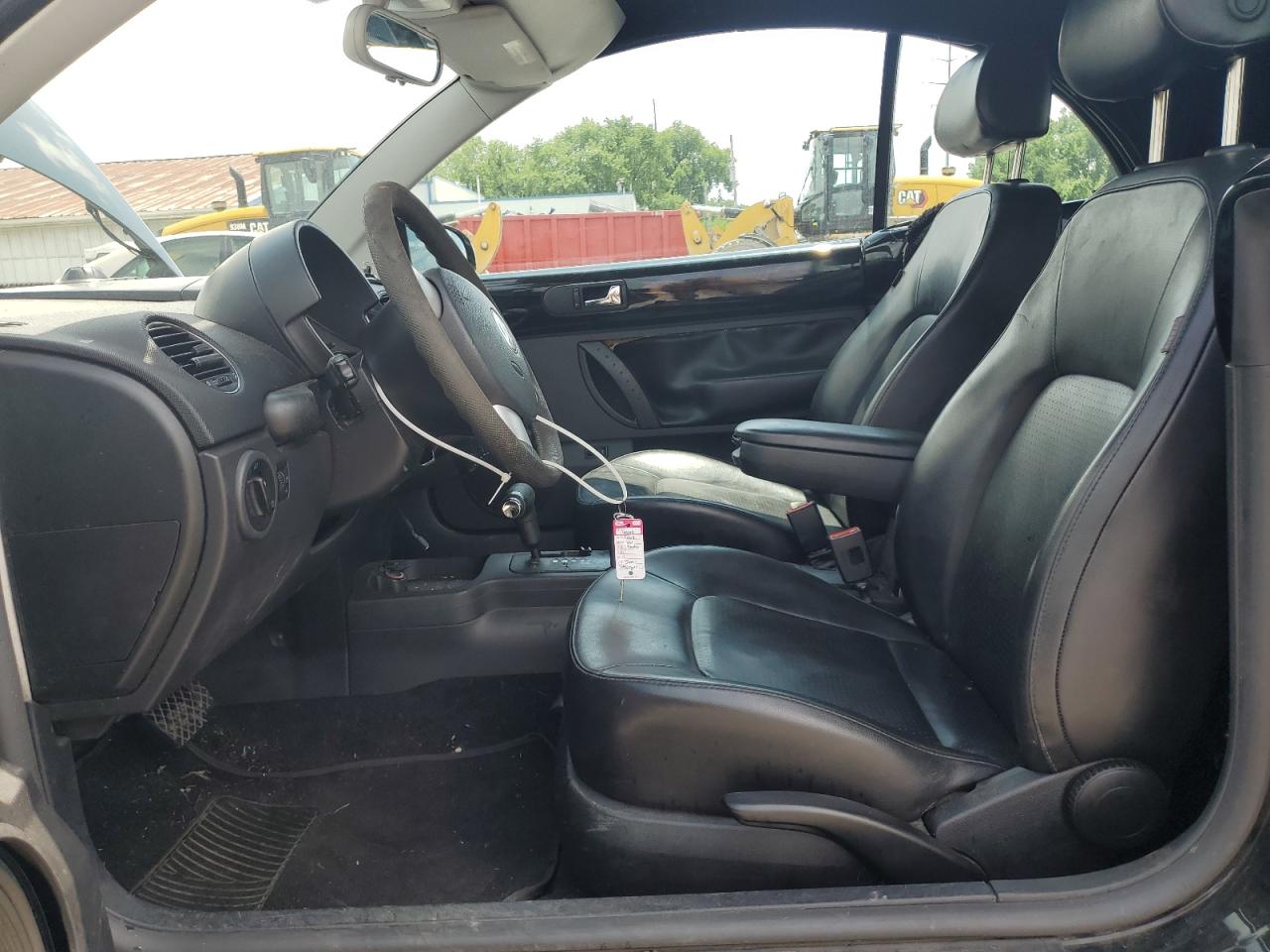 2007 Volkswagen New Beetle Convertible Option Package 1 VIN: 3VWRG31Y17M401781 Lot: 62844495