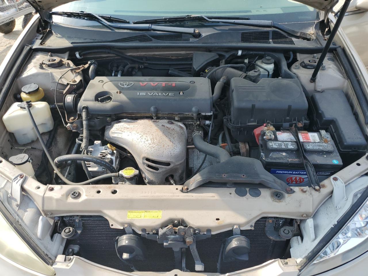 2003 Toyota Camry Le VIN: 4T1BE32K43U212015 Lot: 58417495