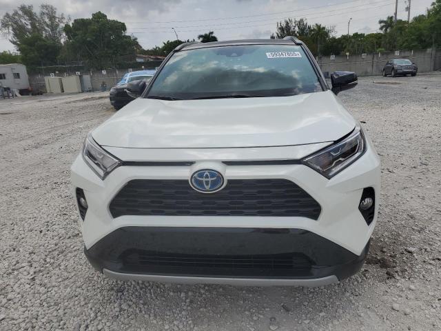  TOYOTA RAV4 2021 Biały