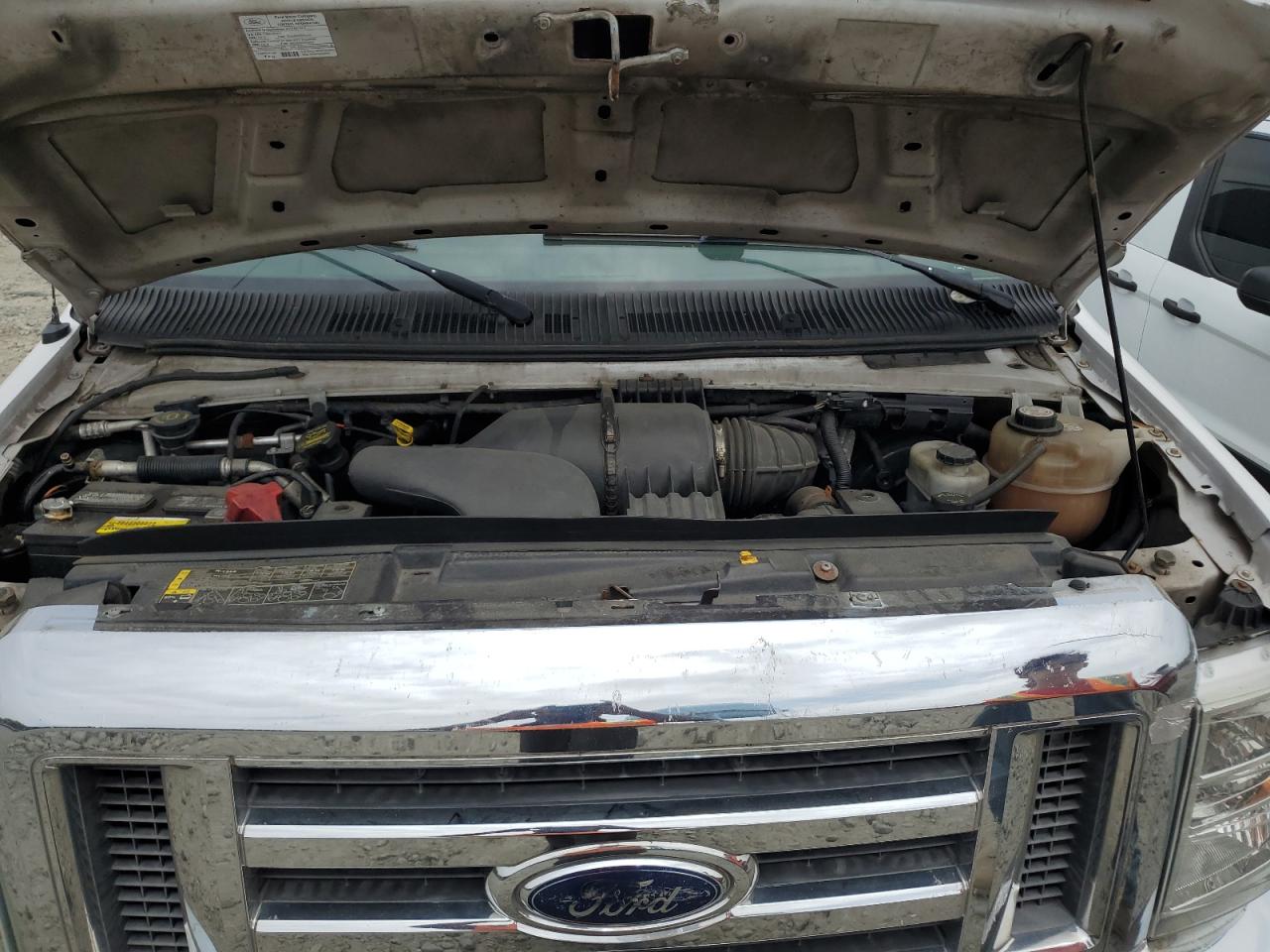 2010 Ford Econoline E350 Super Duty Wagon VIN: 1FBNE3BL9ADA58073 Lot: 61831885