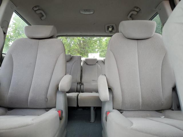 2009 KIA SEDONA EX  