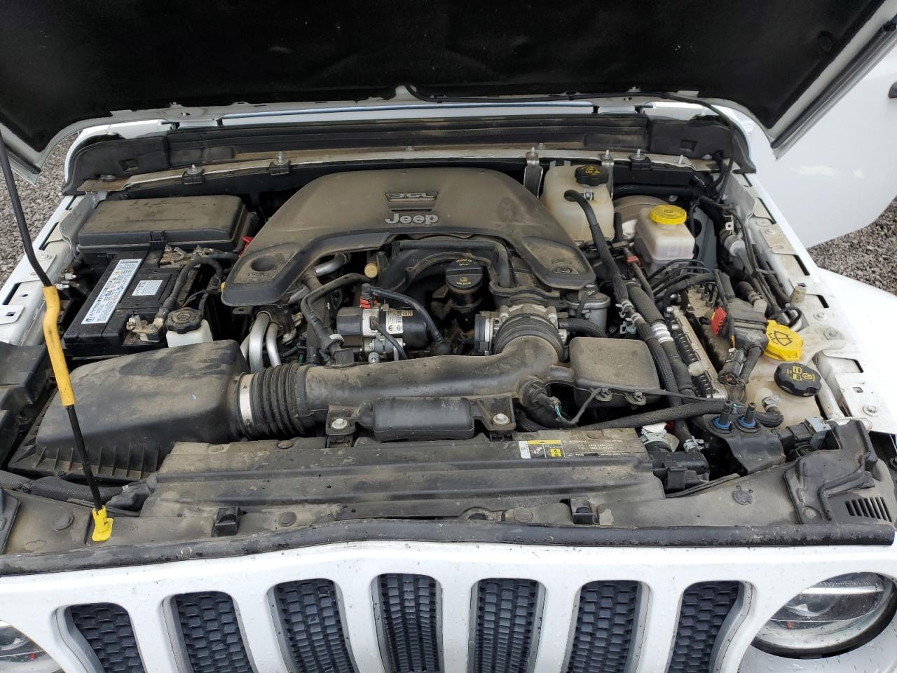 2020 Jeep Wrangler Unlimited Sahara VIN: 1C4HJXEG4LW272051 Lot: 61090665