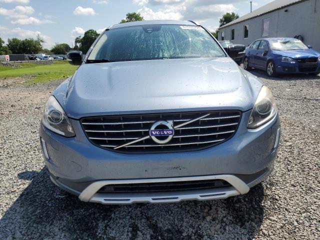  VOLVO XC60 2017 Синий