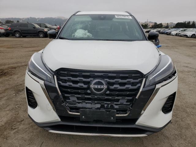  NISSAN KICKS 2024 White