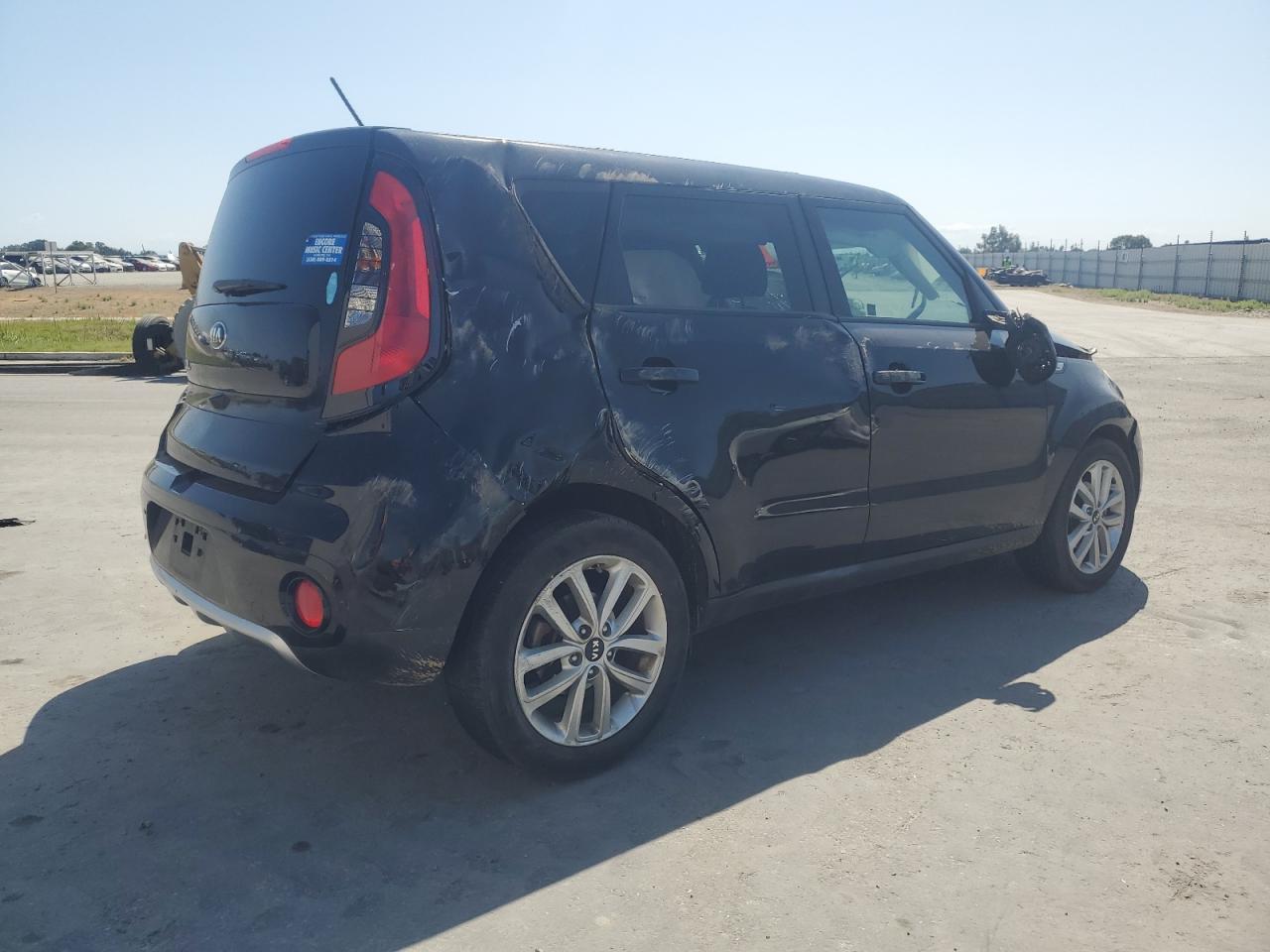 2018 Kia Soul + VIN: KNDJP3A56J7562053 Lot: 62355025