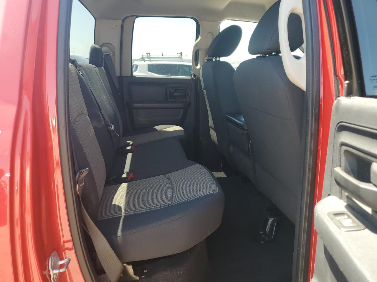 2010 Dodge Ram 1500 VIN: 1D7RV1GP3AS142985 Lot: 61958985
