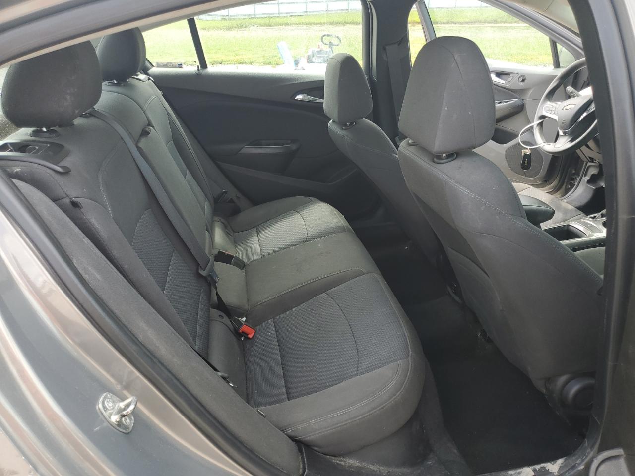 CHEVROLET CRUZE 2018 VIN 1G1BE5SM7J7247069 photo 10