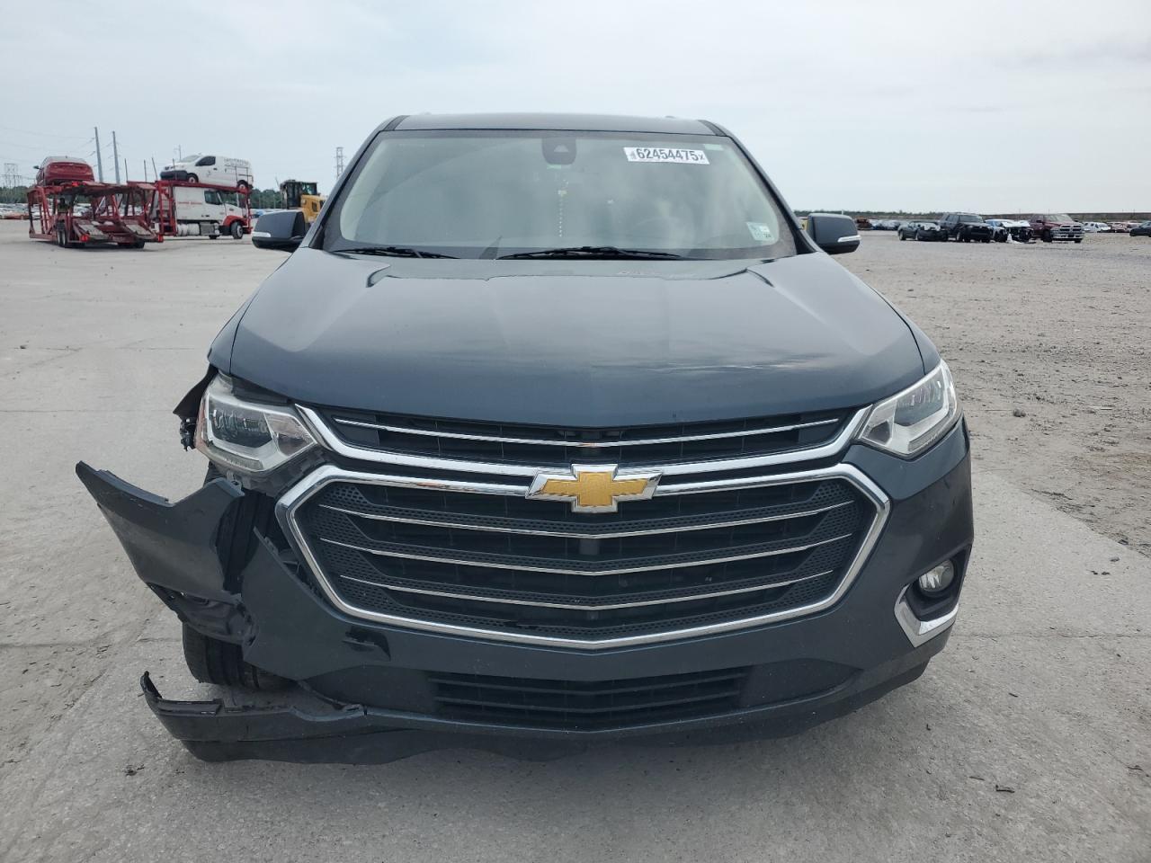 CHEVROLET TRAVERSE 2019 VIN 1GNERKKW7KJ179246 фото 5