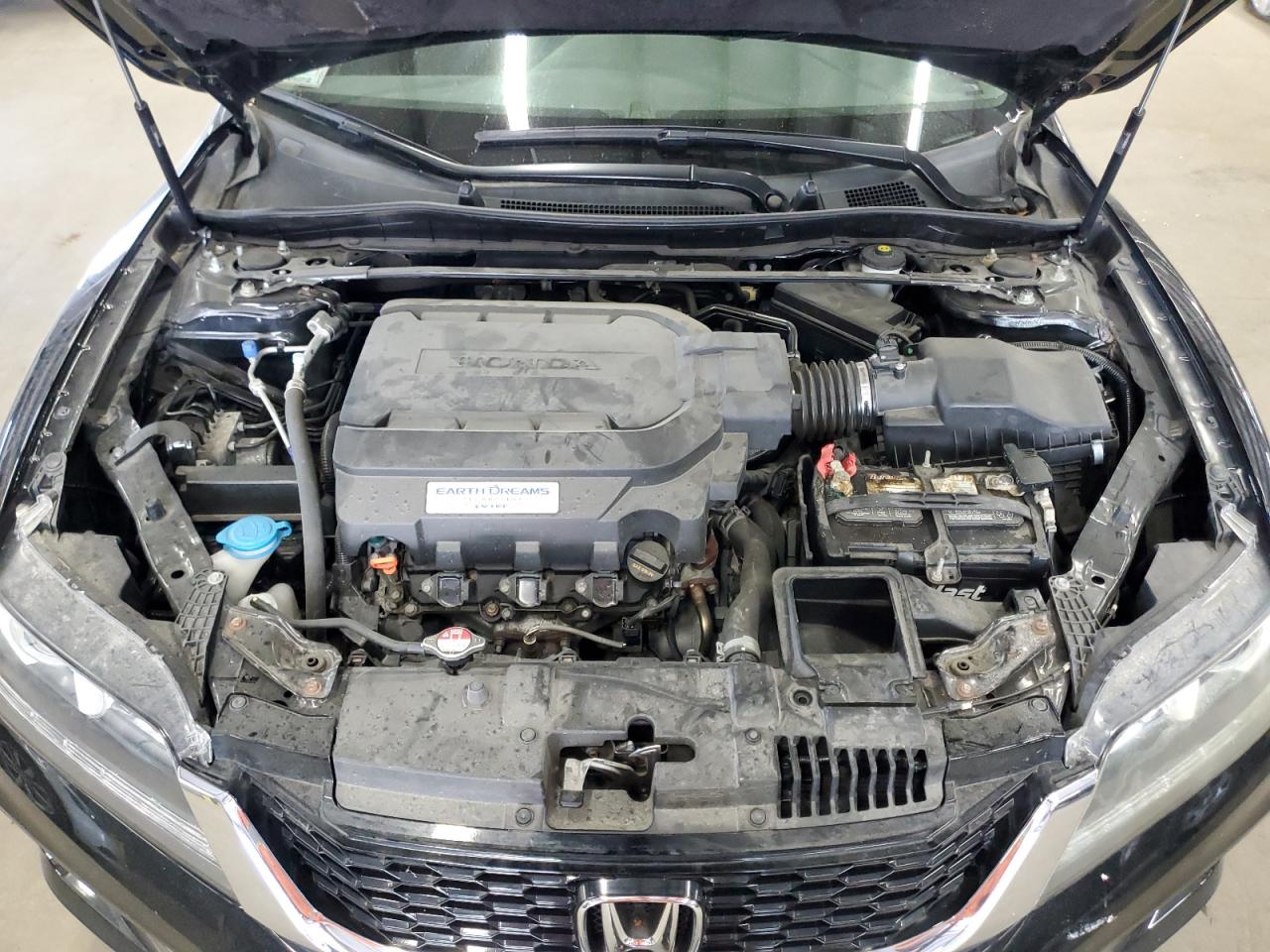 2015 Honda Accord Exl VIN: 1HGCT2B8XFA003186 Lot: 62534085