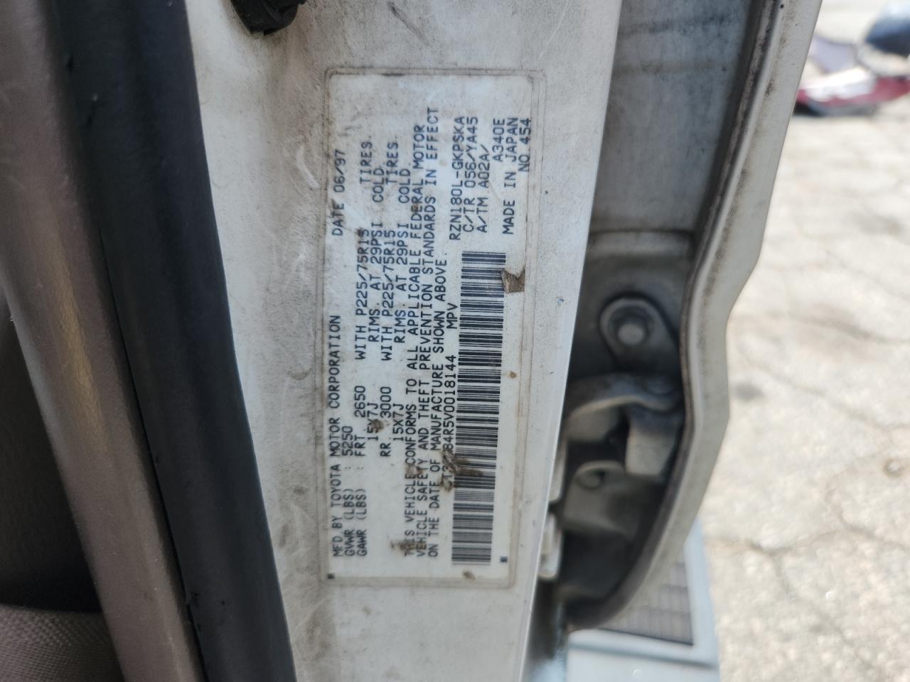 1997 Toyota 4Runner VIN: JT3GM84R5V0018144 Lot: 61878205