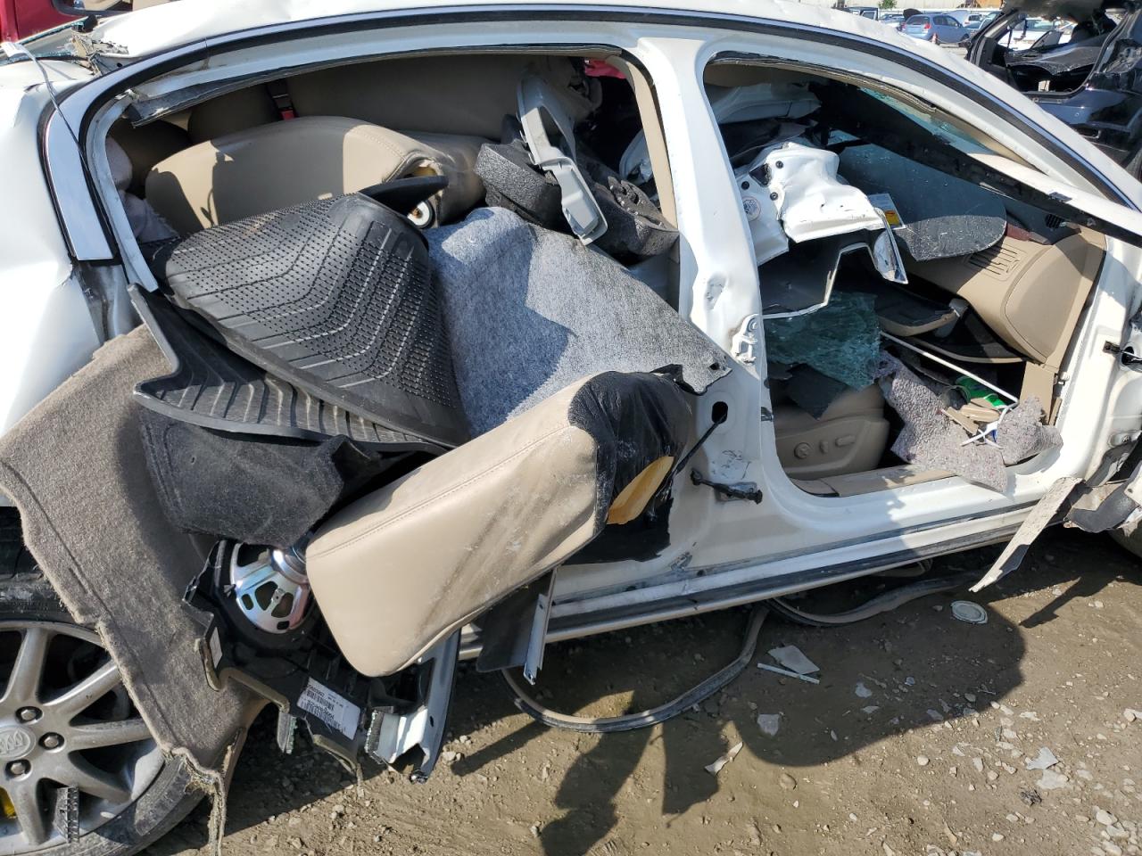 2007 Buick Lucerne - Image 15