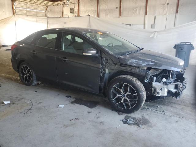  FORD FOCUS 2017 Серый