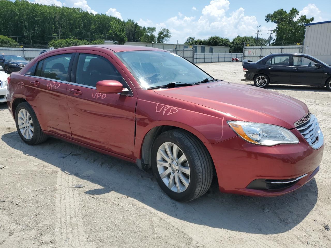 2013 Chrysler 200 Touring VIN: 1C3CCBBB7DN533569 Lot: 62047685