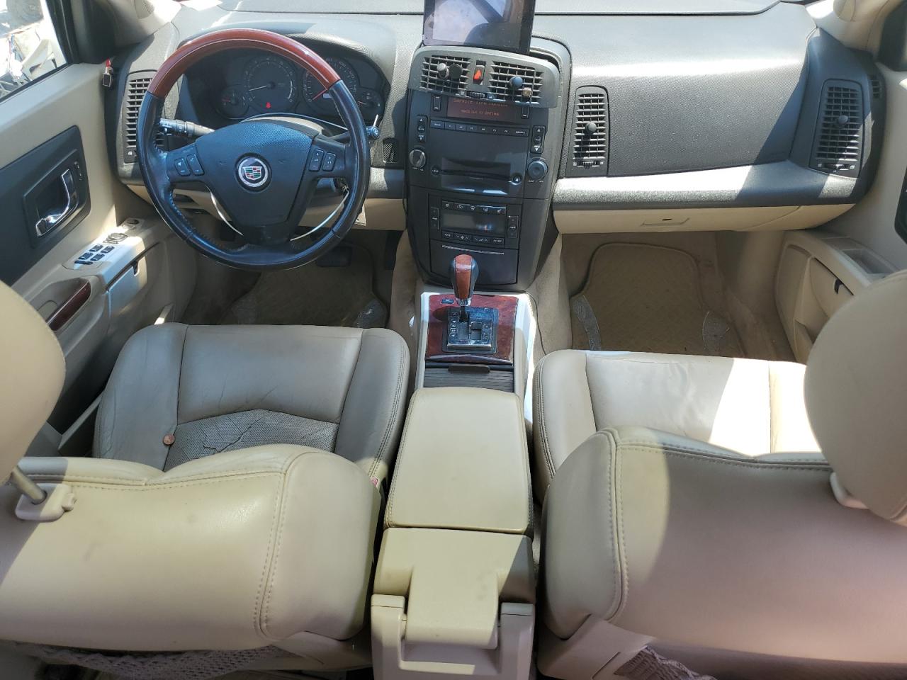 2004 Cadillac Srx VIN: 1GYDE63A840122177 Lot: 61427025