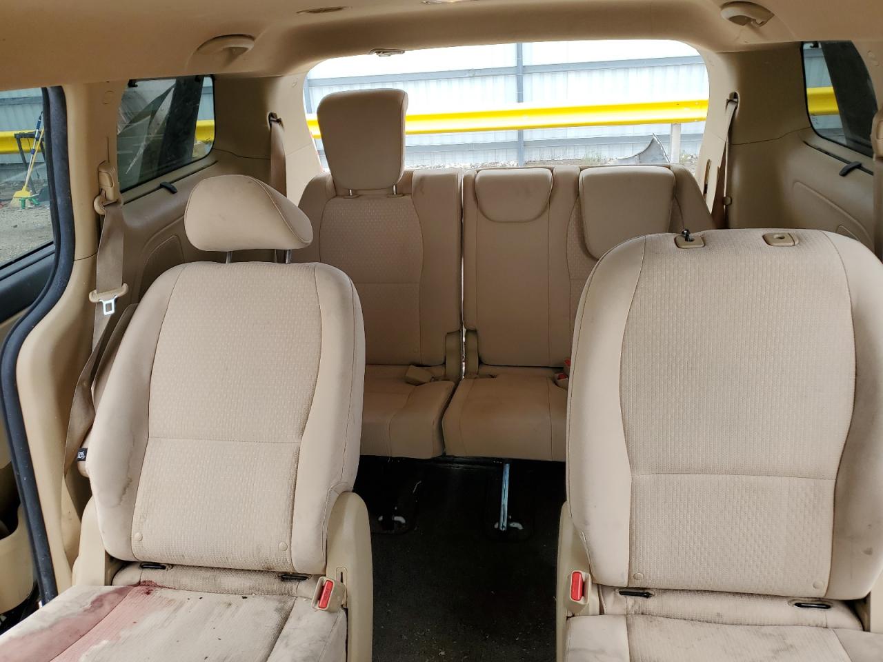 2016 Kia Sedona Lx VIN: KNDMB5C12G6098212 Lot: 60631575