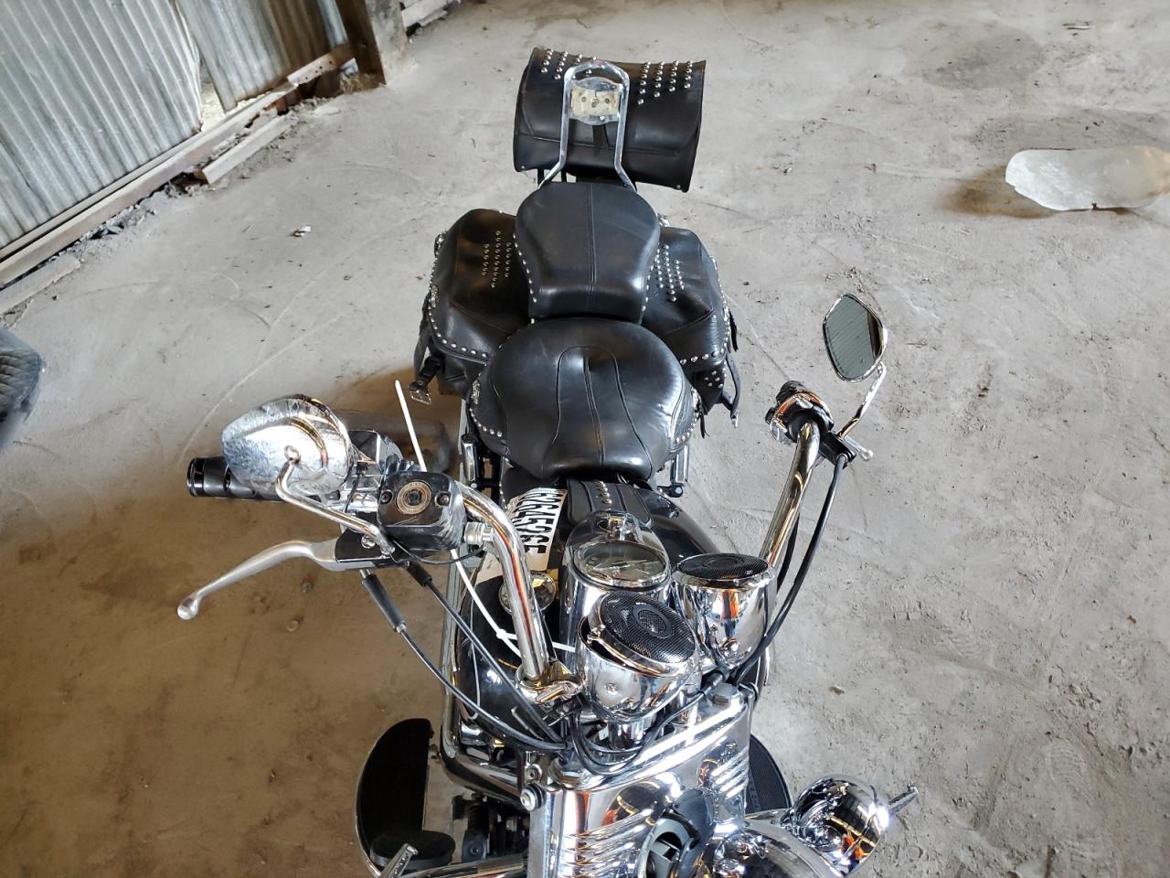 HARLEY-DAVIDSON FL 2012 VIN 1HD1BWV18CB016568 zdjęcie 5