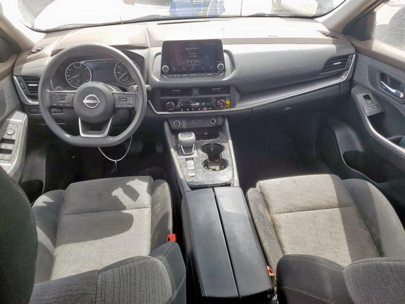  NISSAN ROGUE 2023 Czarny